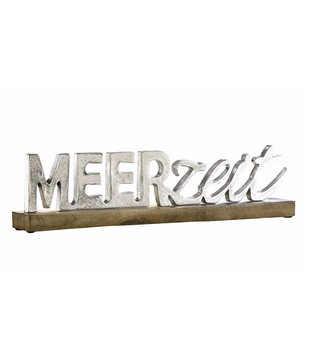 Schriftzug-meerzeit-aus-Aluminium-mit-Sockel-aus-Holz_Wohnaccessoire_gruenzimmer-shop_strandkoerbe-und-gartenmoebel